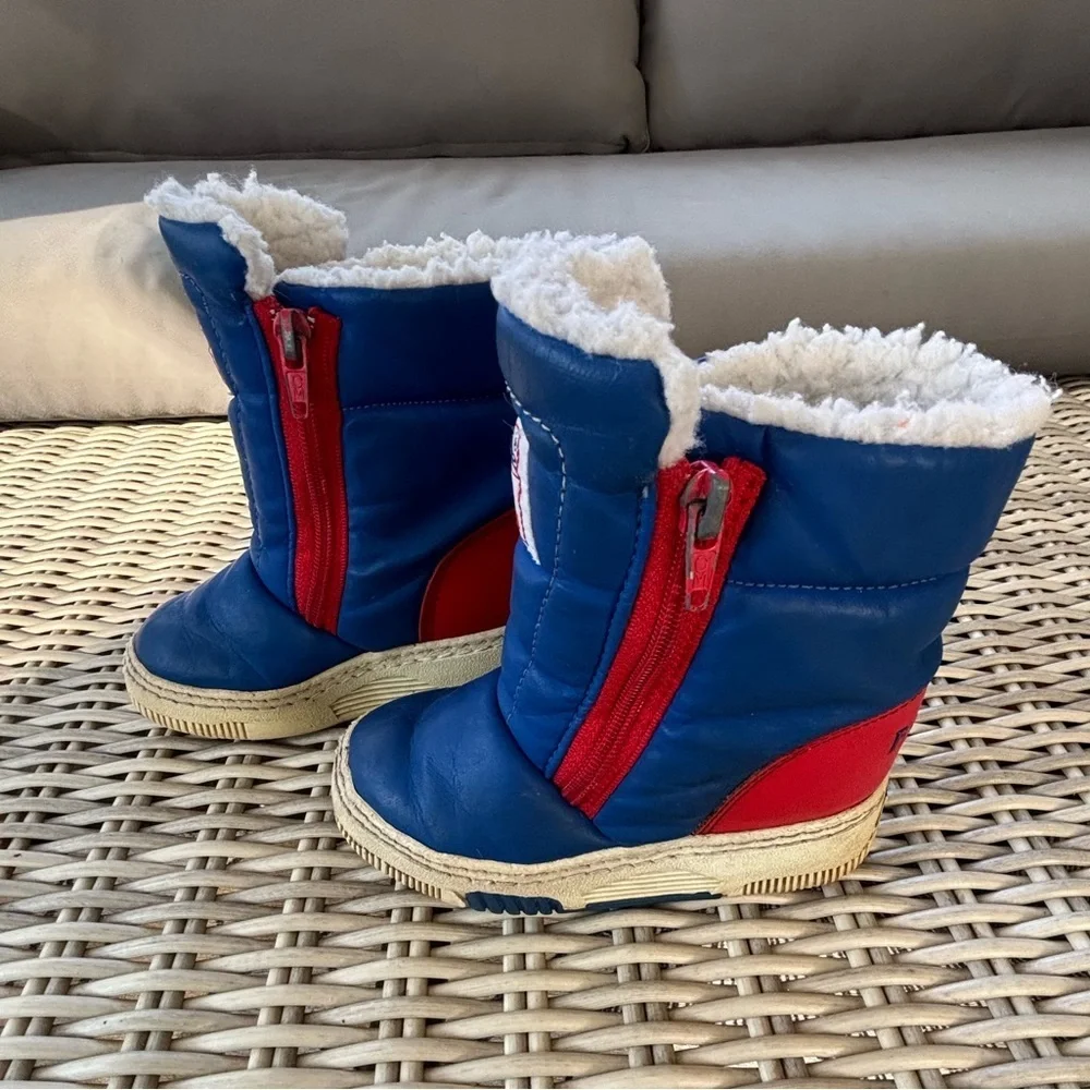 VINTAGE 1995‎ Fisher Price Classic Collection Kids Faux Fur Boots